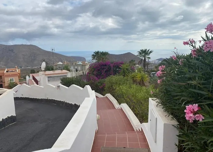 Bonitos Atardeceres Sobre Los Cristianos